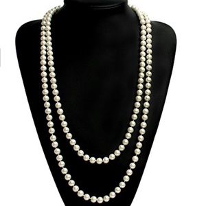 Long Pearl Fashion Necklace.